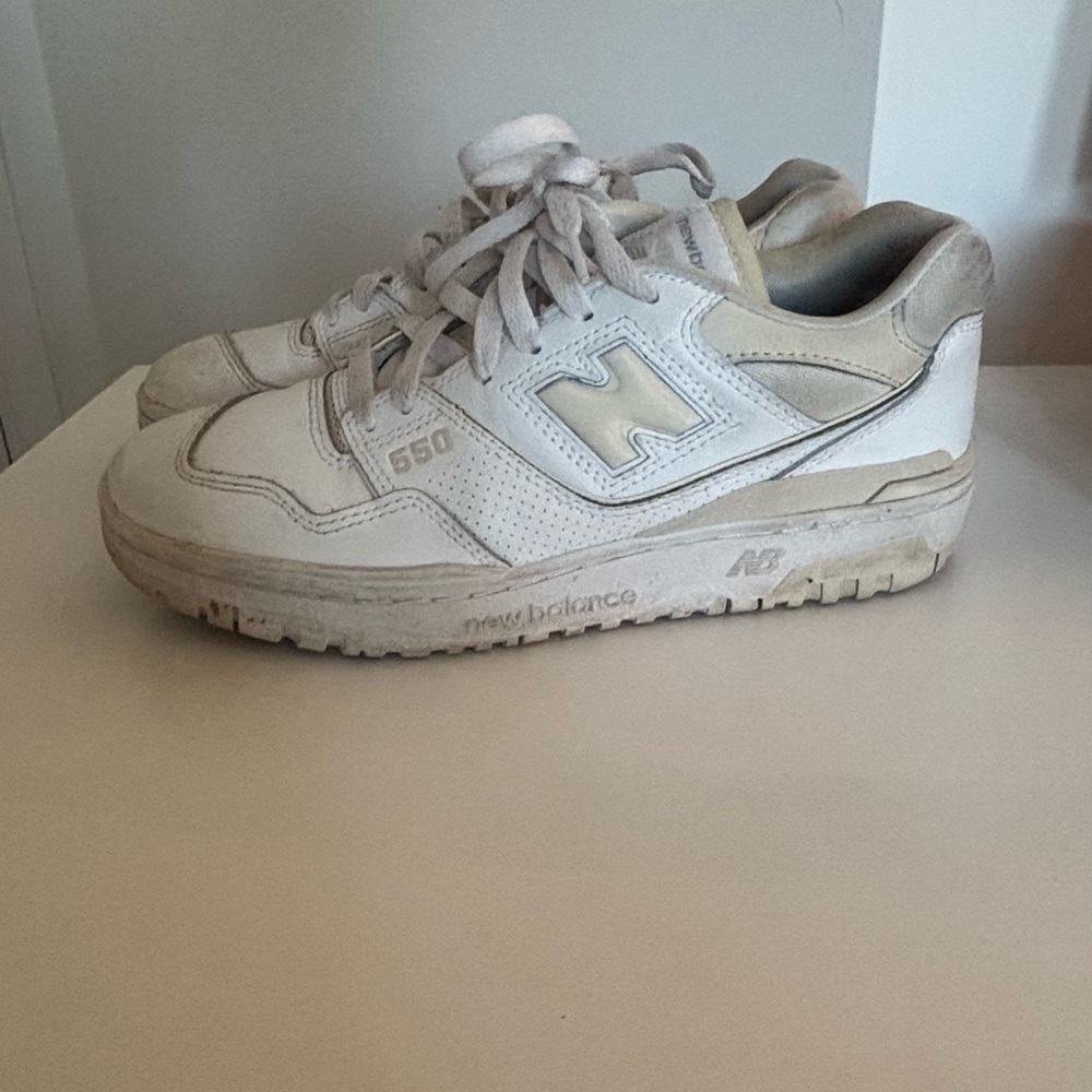 New Balance 550 Off-White Sneakers